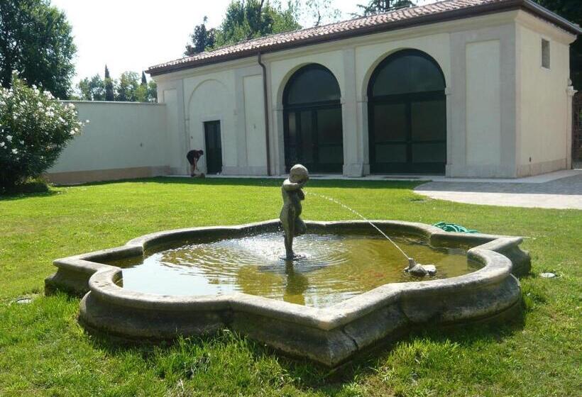 بنسيون Relais Villa Selle