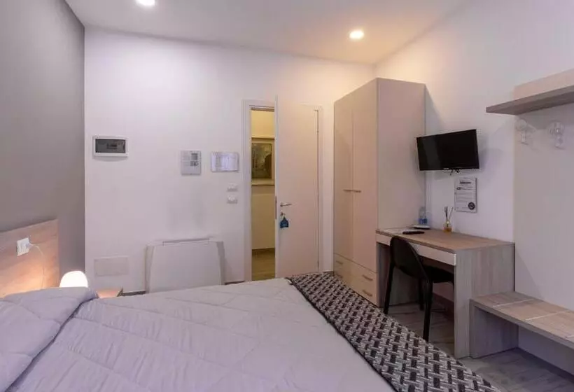 پانسیون Ventitrémarzo Guest House