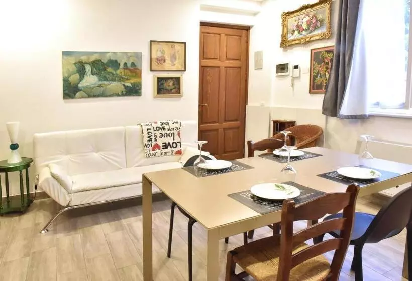 پانسیون Ventitrémarzo Guest House