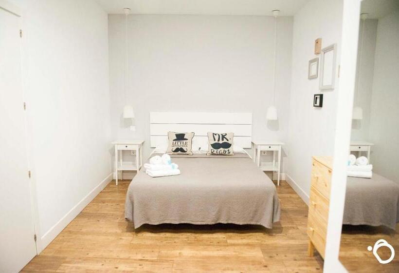 Smile & Co Hostal Boutique