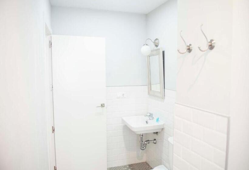 Smile & Co Hostal Boutique