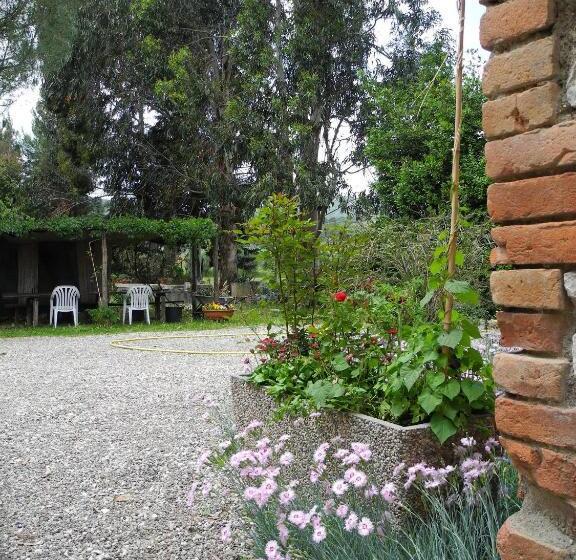 בית מלון כפרי Podere Oslavia Az.agr.bio Giannini