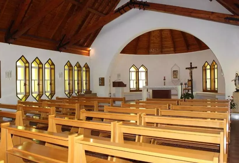 Pension  Centro Di Spiritualità Maria Candida