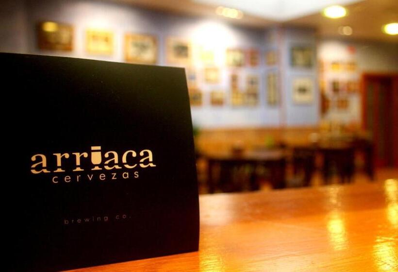 ペンション Hostal La Granja