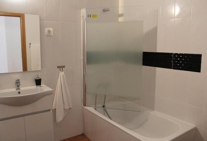 پانسیون Monte Da Barragem