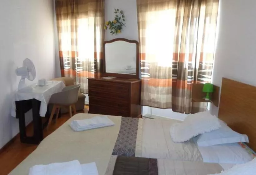 Pensão Portuense Alojamento Local