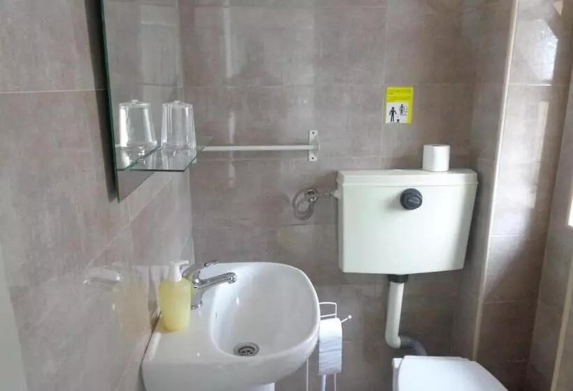 Pensão Portuense Alojamento Local