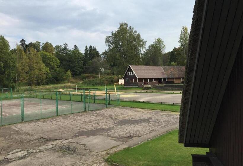 پانسیون Sammuli Holiday Village