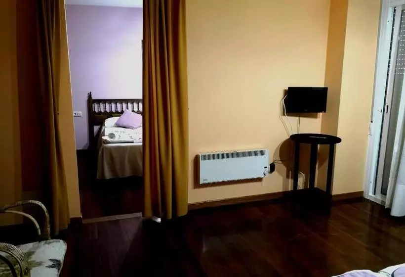 ペンション Residencia Derby