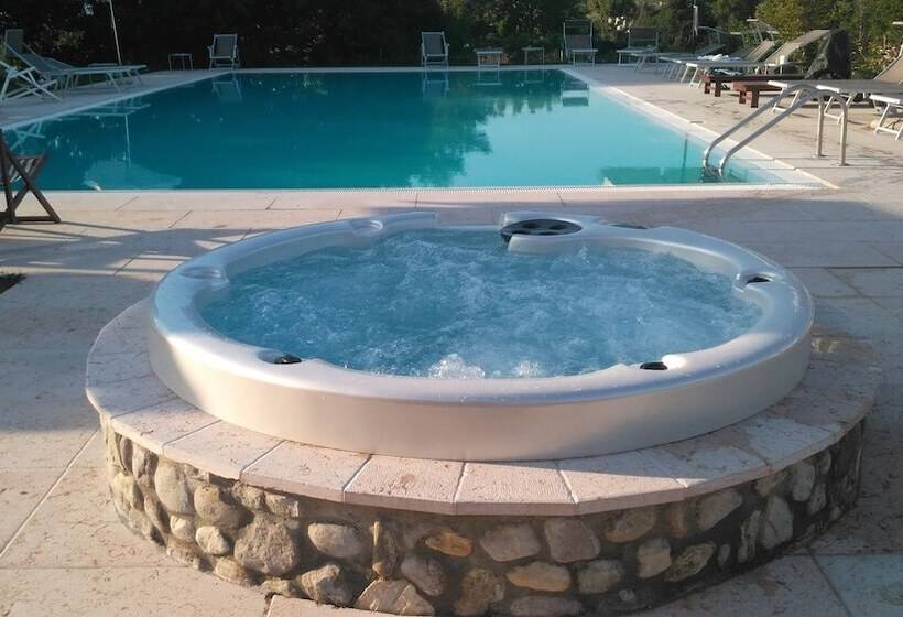 هتل Agriturismo Ca' Vecia