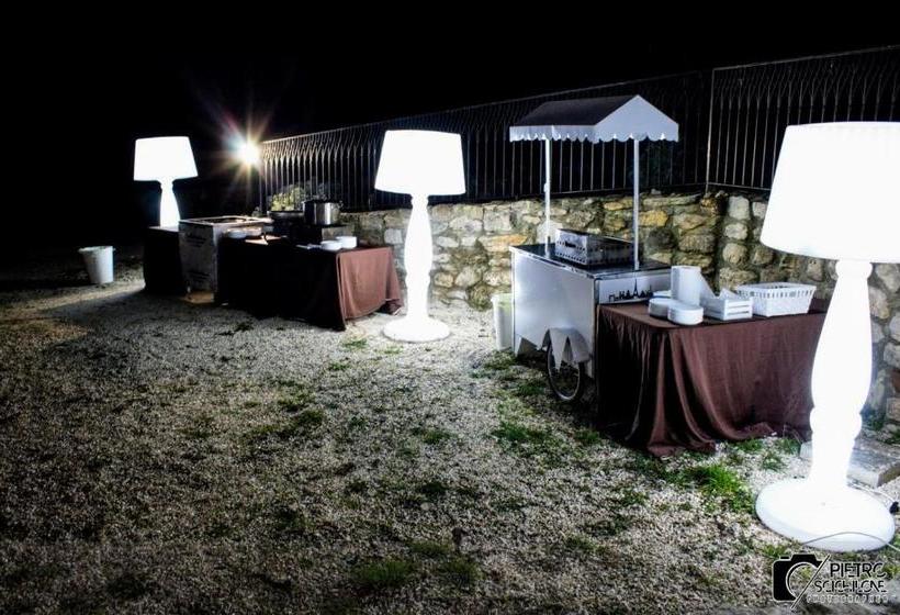 فندق صغير Roba Albanisi