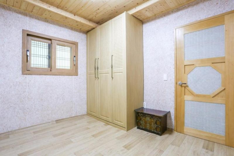 Suncheon Sagyejeol Haeoreum Hanok Pension