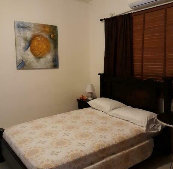 Pensionat Hostal Compostela Inn