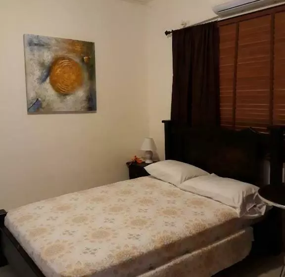 ペンション Hostal Compostela Inn