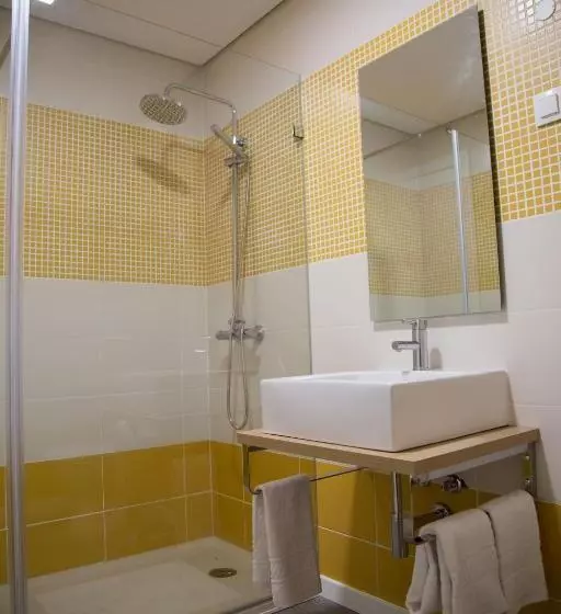 Pensão Tomas Guest House Ii