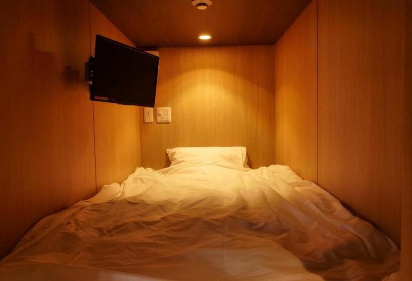 فنادق الكبسولة Sakaihama Rakuten Onsen Shofuku