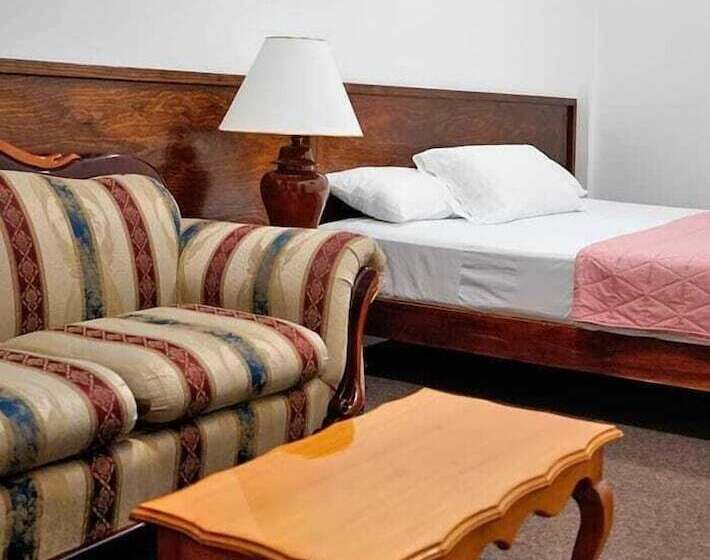 بنسيون Calli Yolotl