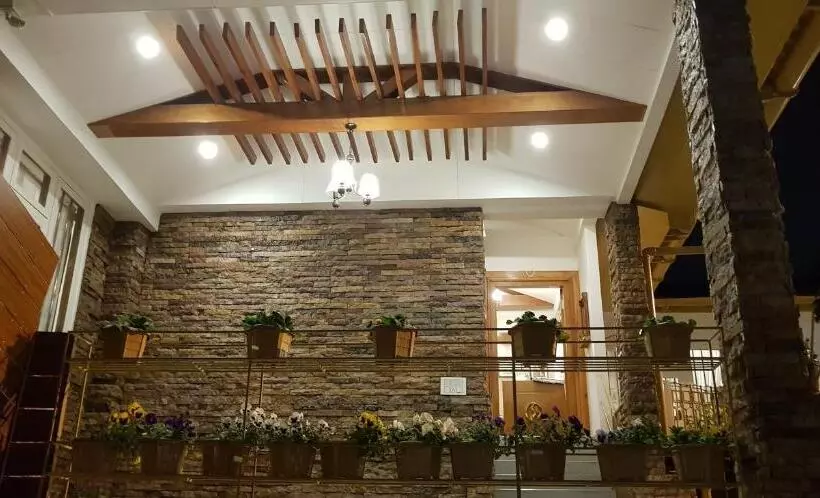 Majatalo Woodland Hill Stay