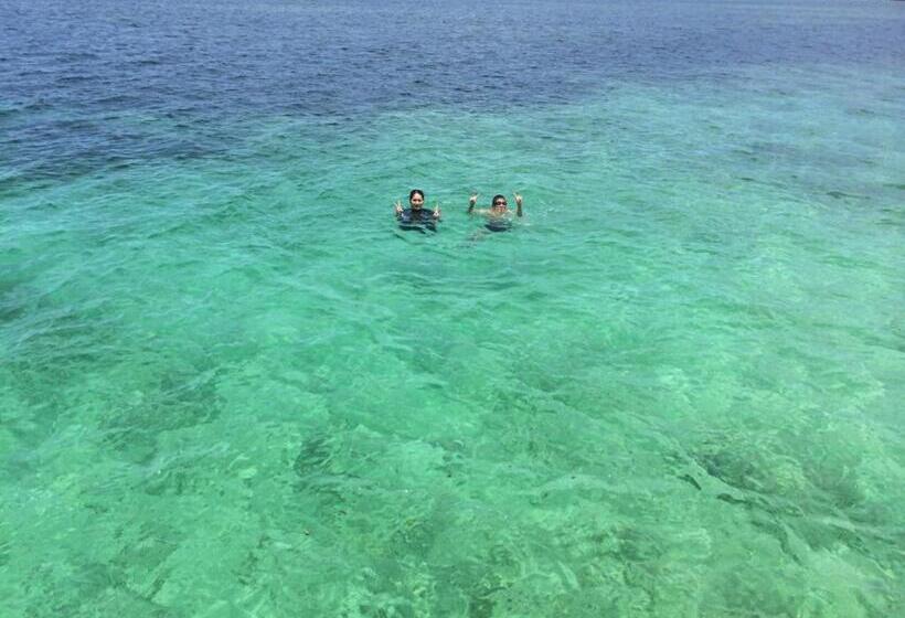 펜션 Mannaya Seven Hotels And Resorts