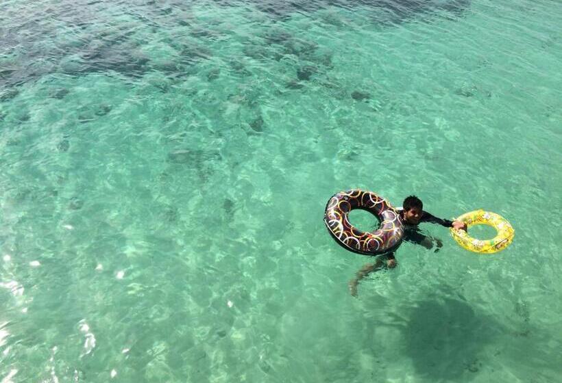 펜션 Mannaya Seven Hotels And Resorts