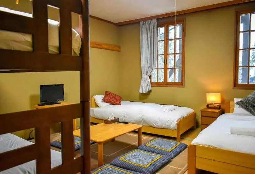 Aamiaismajoitus (B&B) Kizuna Lodge & Bbq Centre
