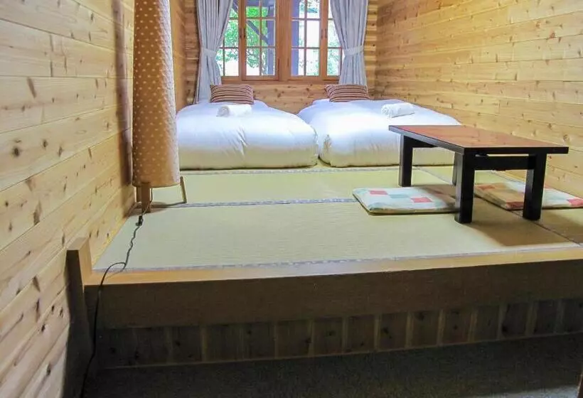 Aamiaismajoitus (B&B) Kizuna Lodge & Bbq Centre