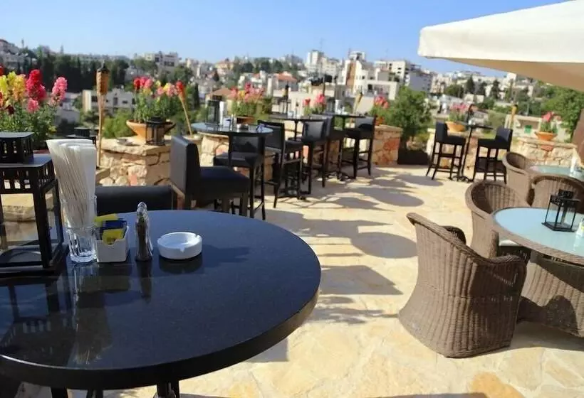 هتل Ankars Suites &