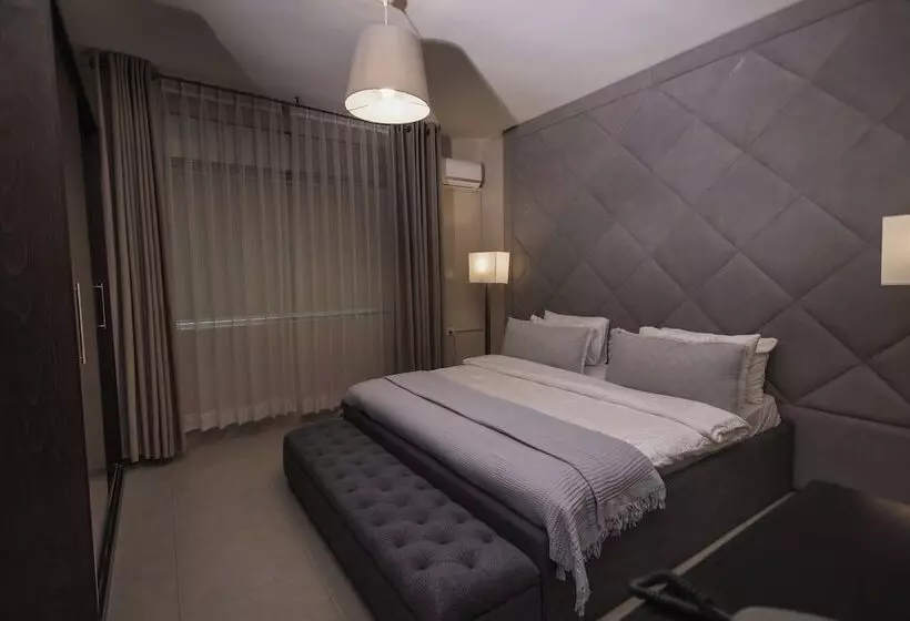 هتل Ankars Suites &