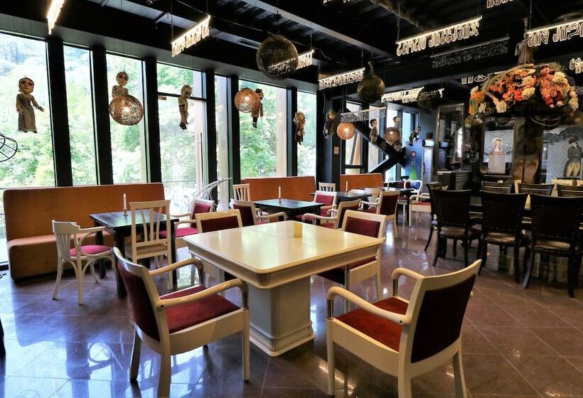 Отель Liberty Theatre