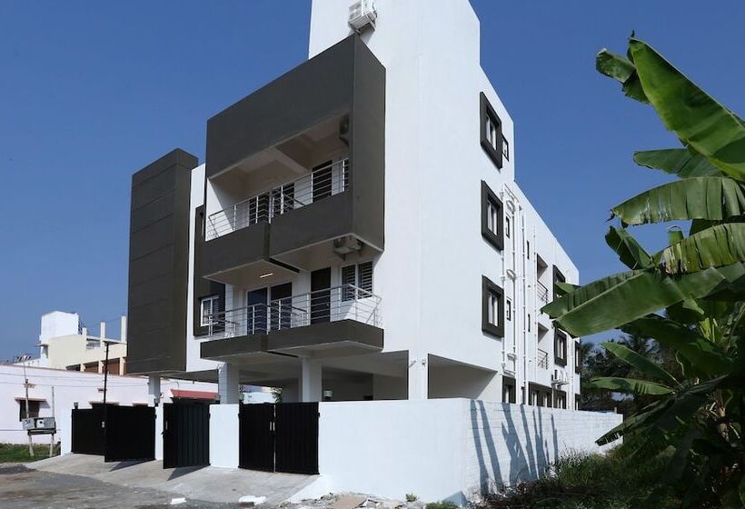 Hotelli Treebo Hi Line Apartments Kalapatti