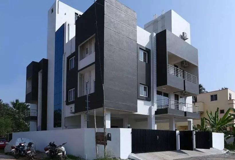 ホテル Treebo Hi Line Apartments Kalapatti