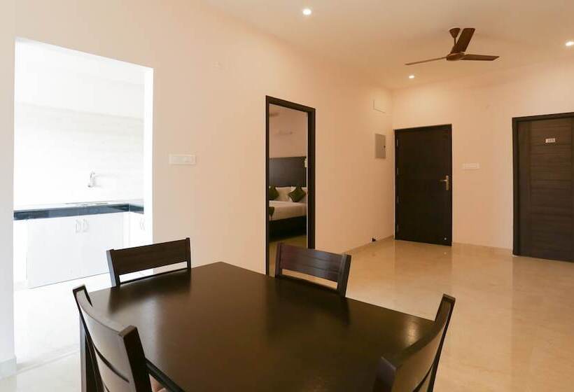 Hotelli Treebo Hi Line Apartments Kalapatti