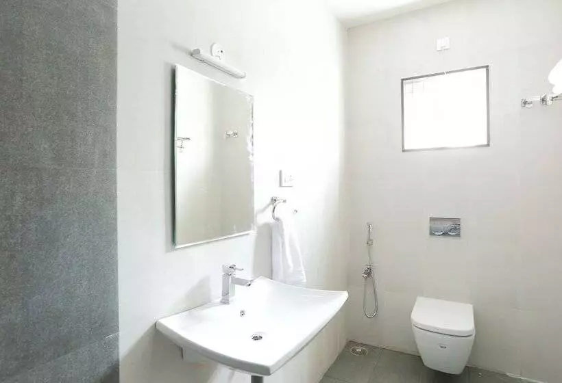 ホテル Treebo Hi Line Apartments Kalapatti