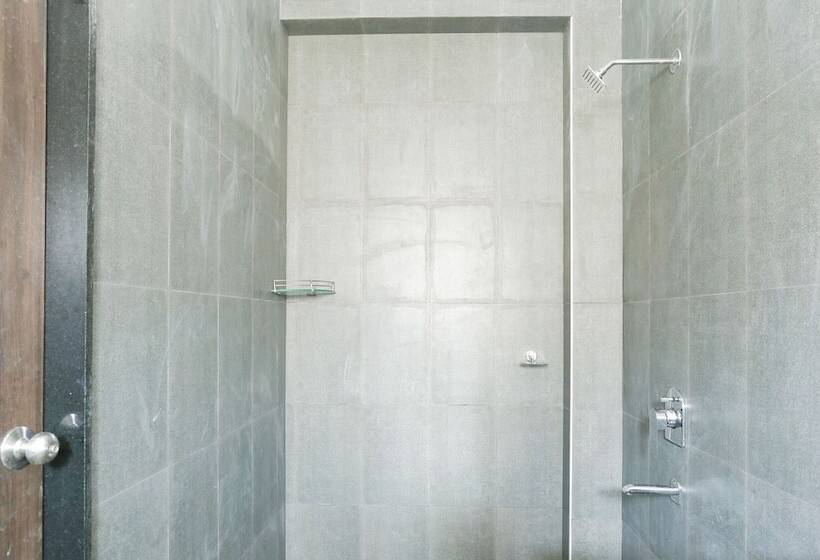 Hotelli Treebo Hi Line Apartments Kalapatti