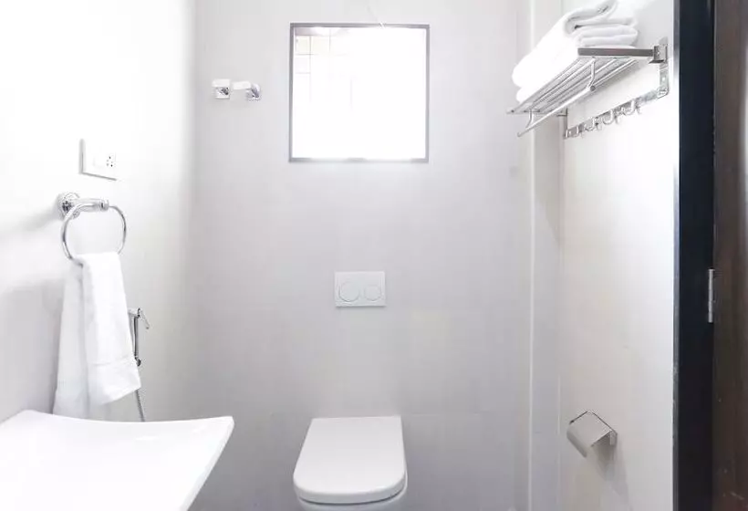 ホテル Treebo Hi Line Apartments Kalapatti