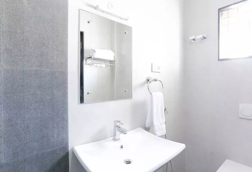 ホテル Treebo Hi Line Apartments Kalapatti