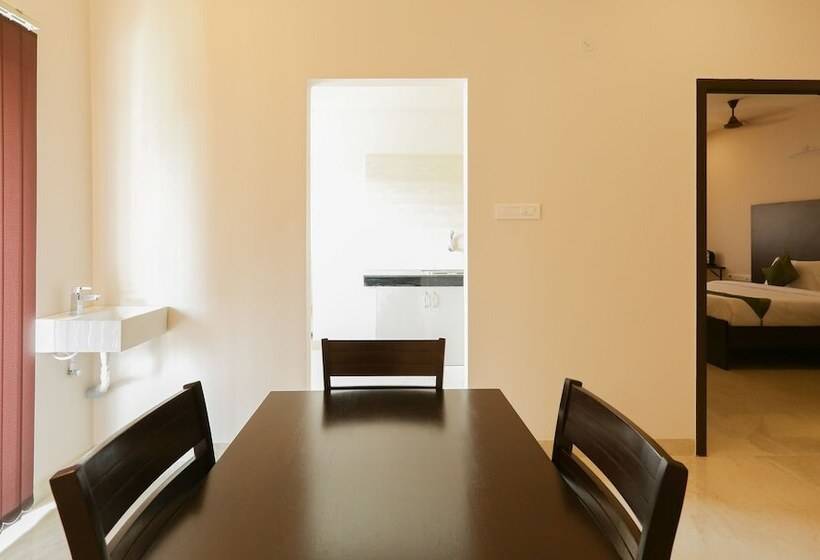 Hotelli Treebo Hi Line Apartments Kalapatti