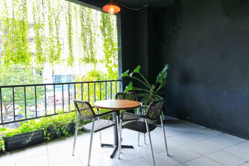 פנסיון Labuana Homestay & Cafe Garden