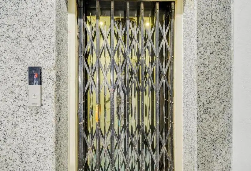ホテル O R Square Narsingi