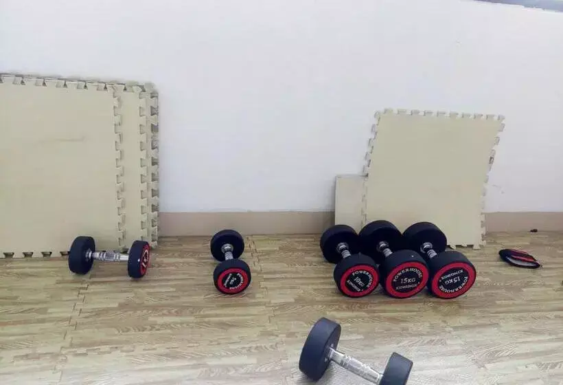 Mama Hotel And Apartment   Free Sauna And Gym