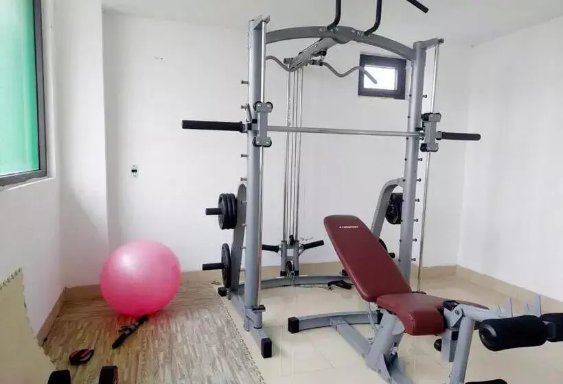 Mama Hotel And Apartment   Free Sauna And Gym