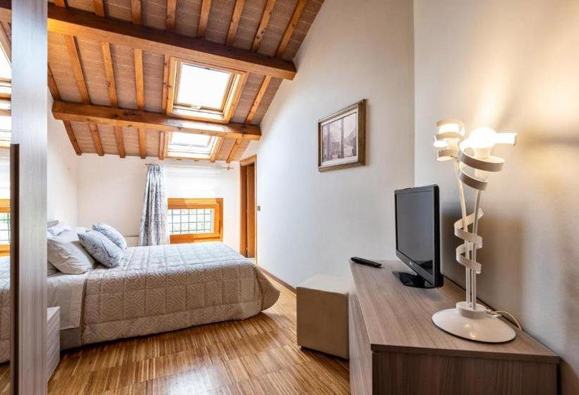 ユースホステル Alloggi The Towers