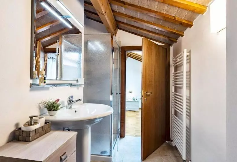 Retkeilymaja Alloggi The Towers