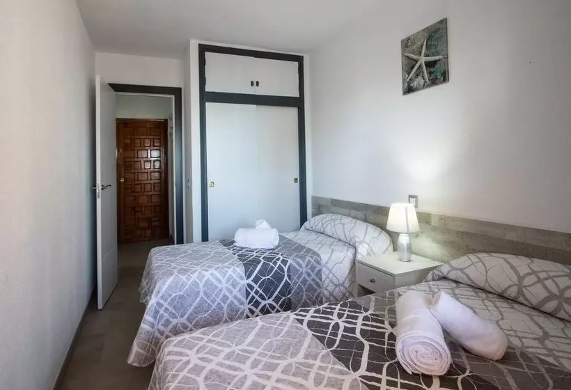 Trebol One Apartments by Mc