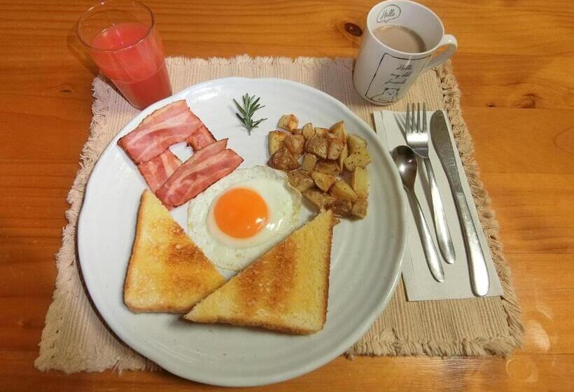 تختخواب و صبحانه Shirokuma Inn