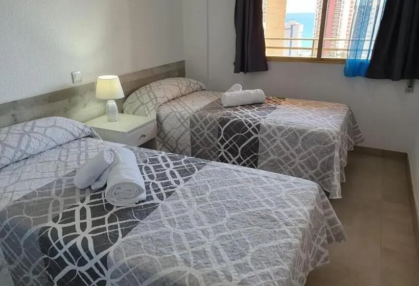 Trebol One Apartments by Mc