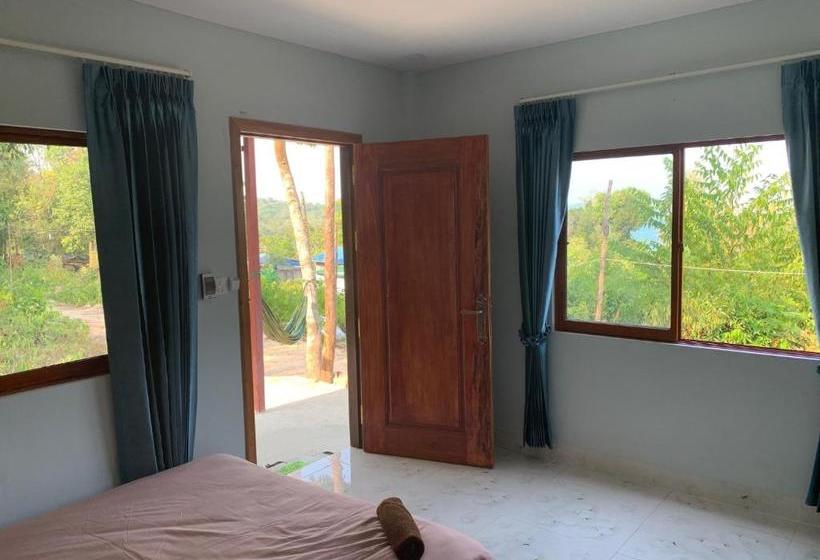 هاستل The Small Guest House