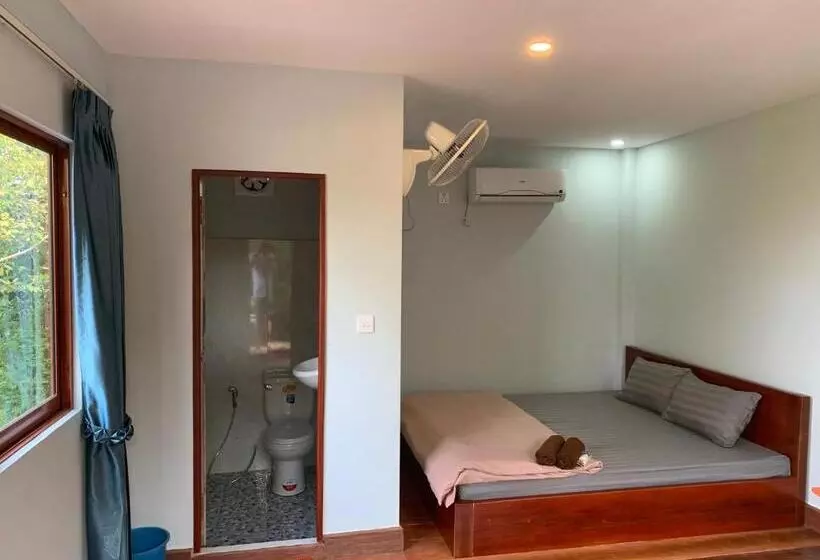 Retkeilymaja The Small Guest House