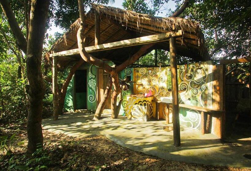 膳宿费 Lonely Beach