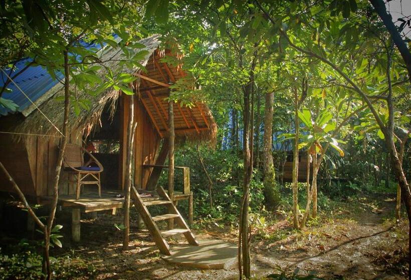 膳宿费 Lonely Beach